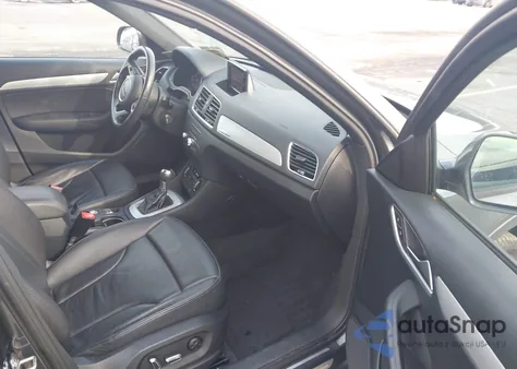 2018 Audi Q3 2.0T Premium/2.0T Sport Premium z USA, uszkodzony, nr VIN WA1ECCFS5JR027807